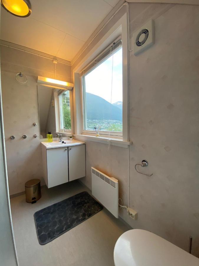 Leilighet Loft Visnes สตรีน ภายนอก รูปภาพ